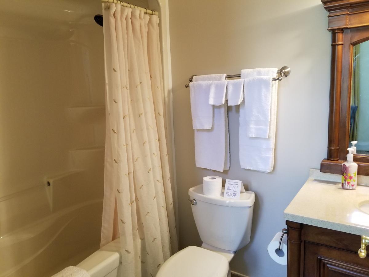 Riverview B&B Gananoque Buitenkant foto