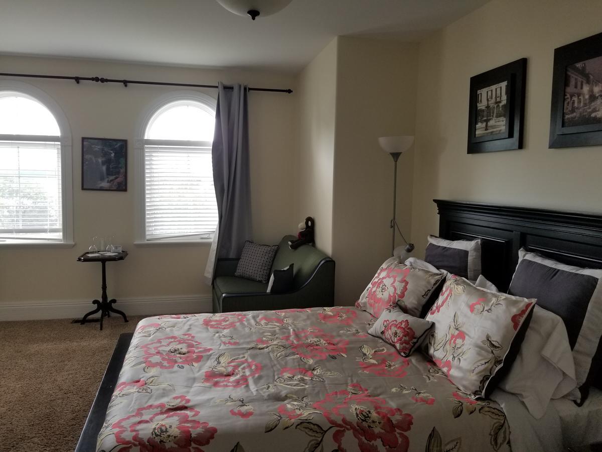 Riverview B&B Gananoque Buitenkant foto